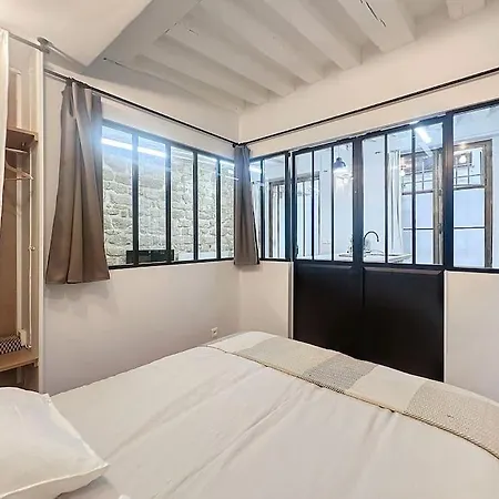Apartment Loft En Plein Coeur Du Marais Paris
